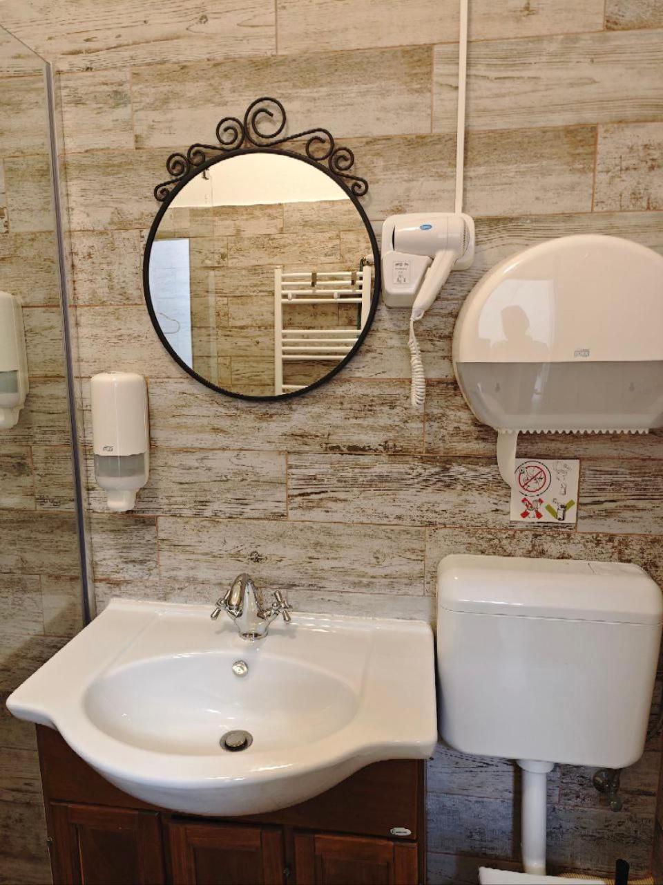 Stay In Tmisoara Тимишоара Екстериор снимка